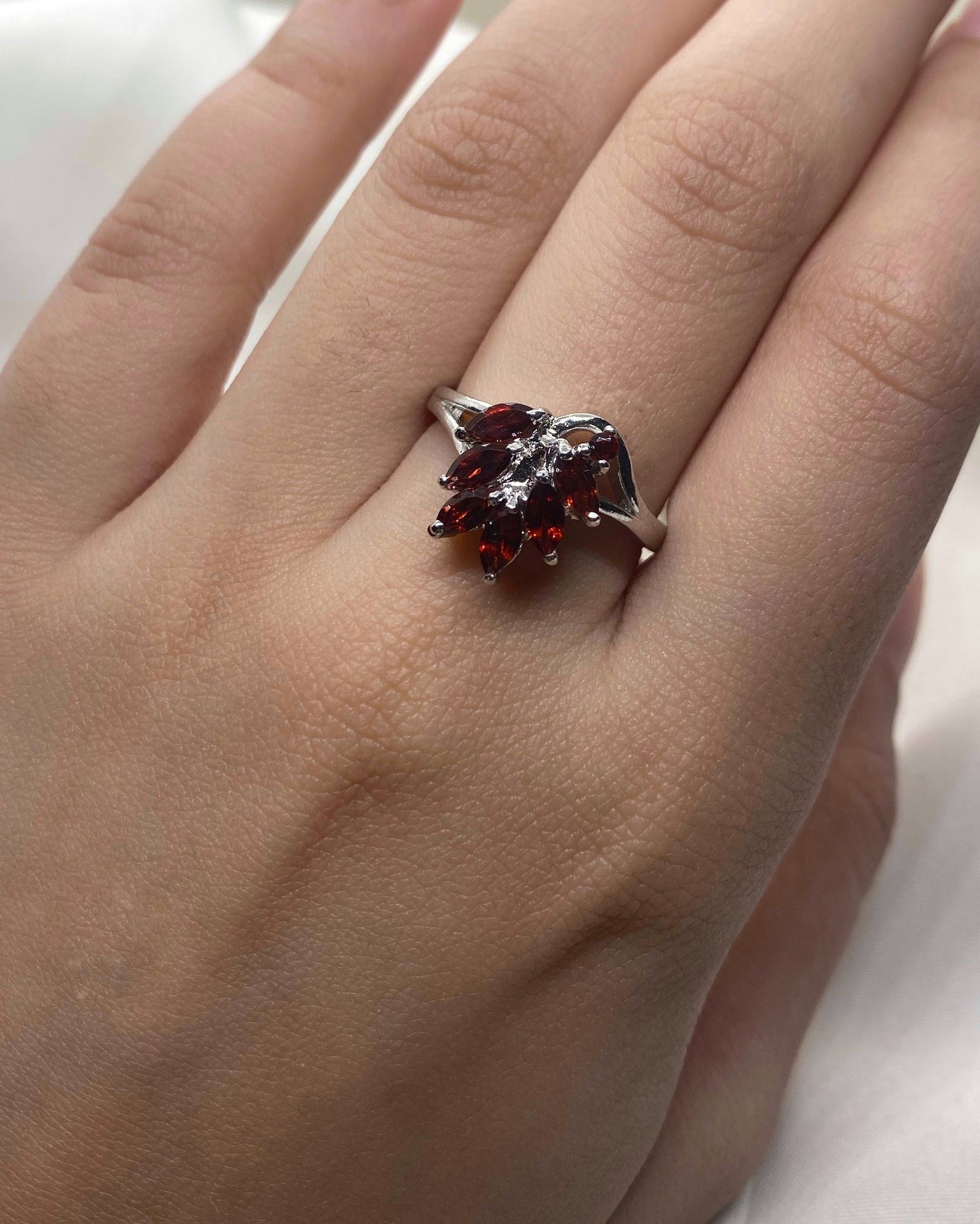 Garnet Fancy Leaf Design Ring