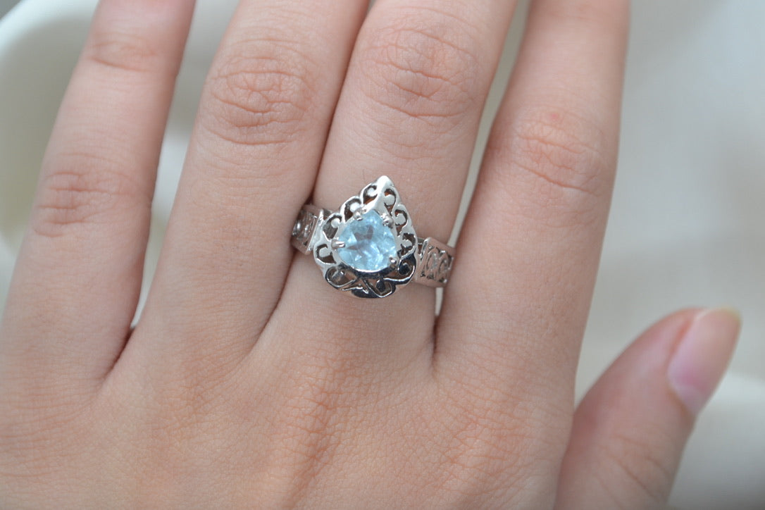 Aquamarine Filigree Ring