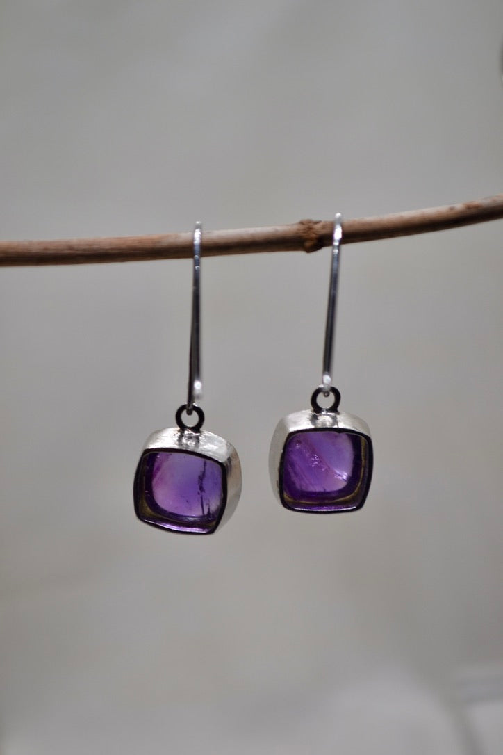 Cabochon Amethyst Drop Earrings