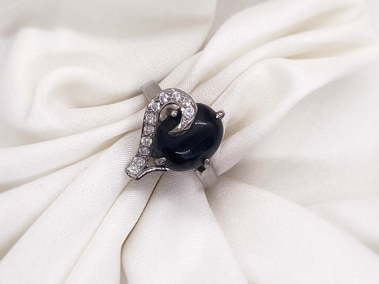 Antique Black Star Sapphire Floral Filigree Ring