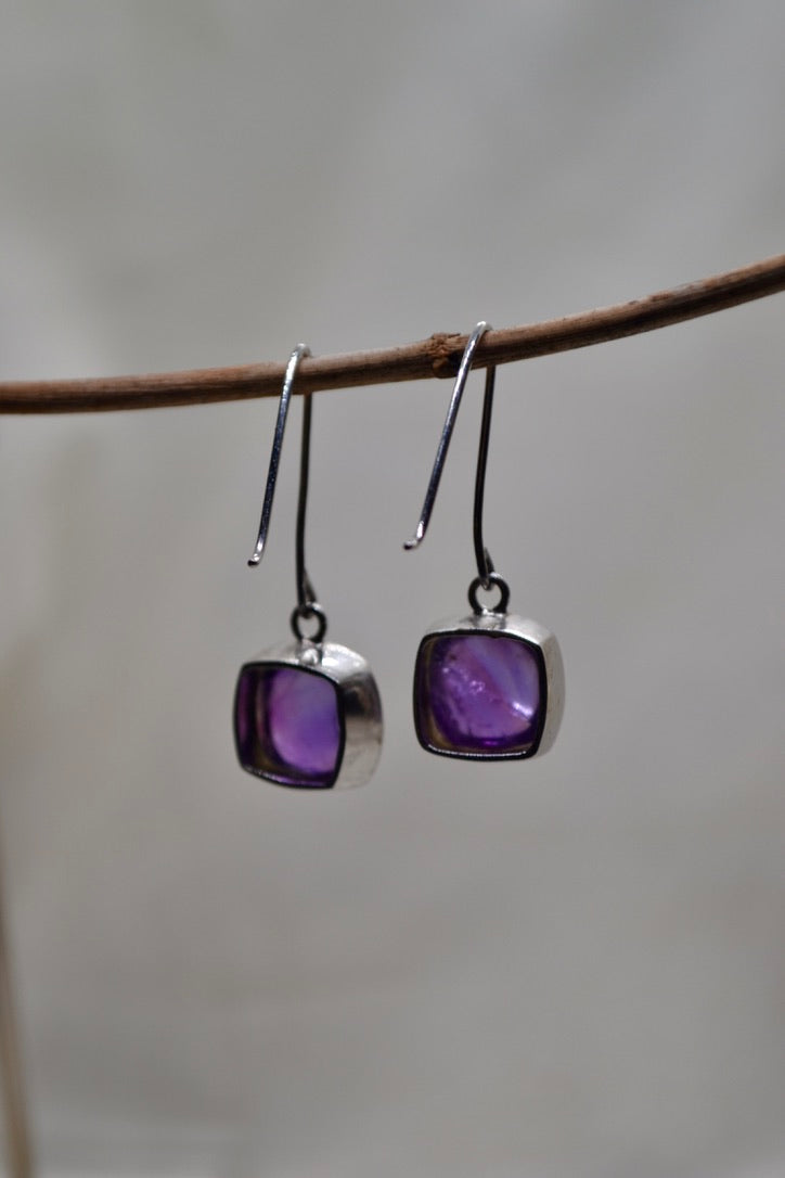 Cabochon Amethyst Drop Earrings