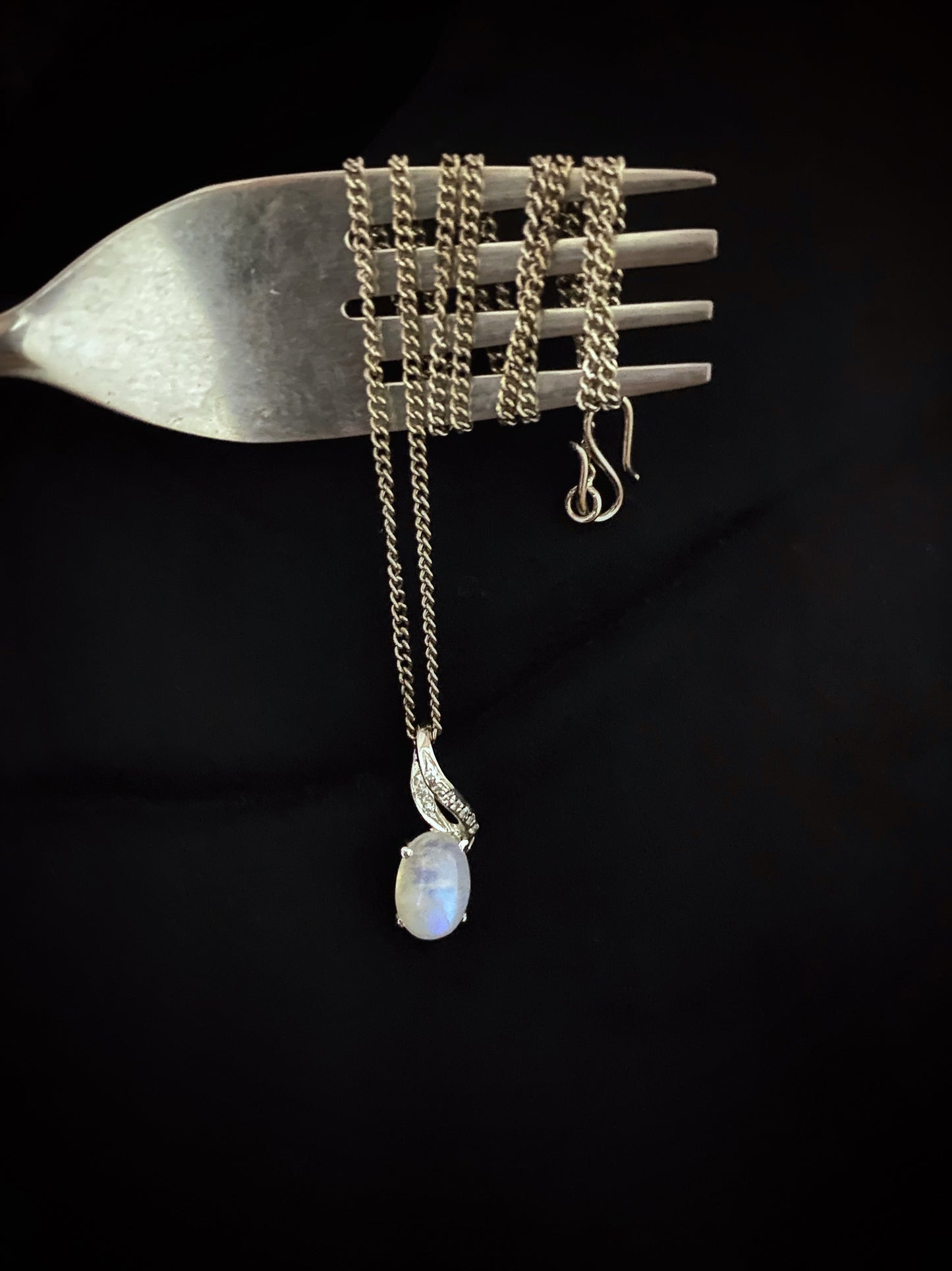 Rainbow Moonstone Pendent with Moissanite/CZ