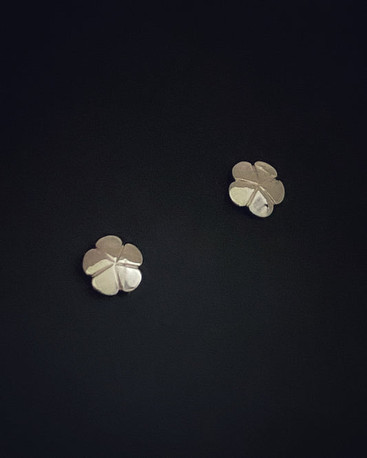 Clove Flower Silver Top Earrings