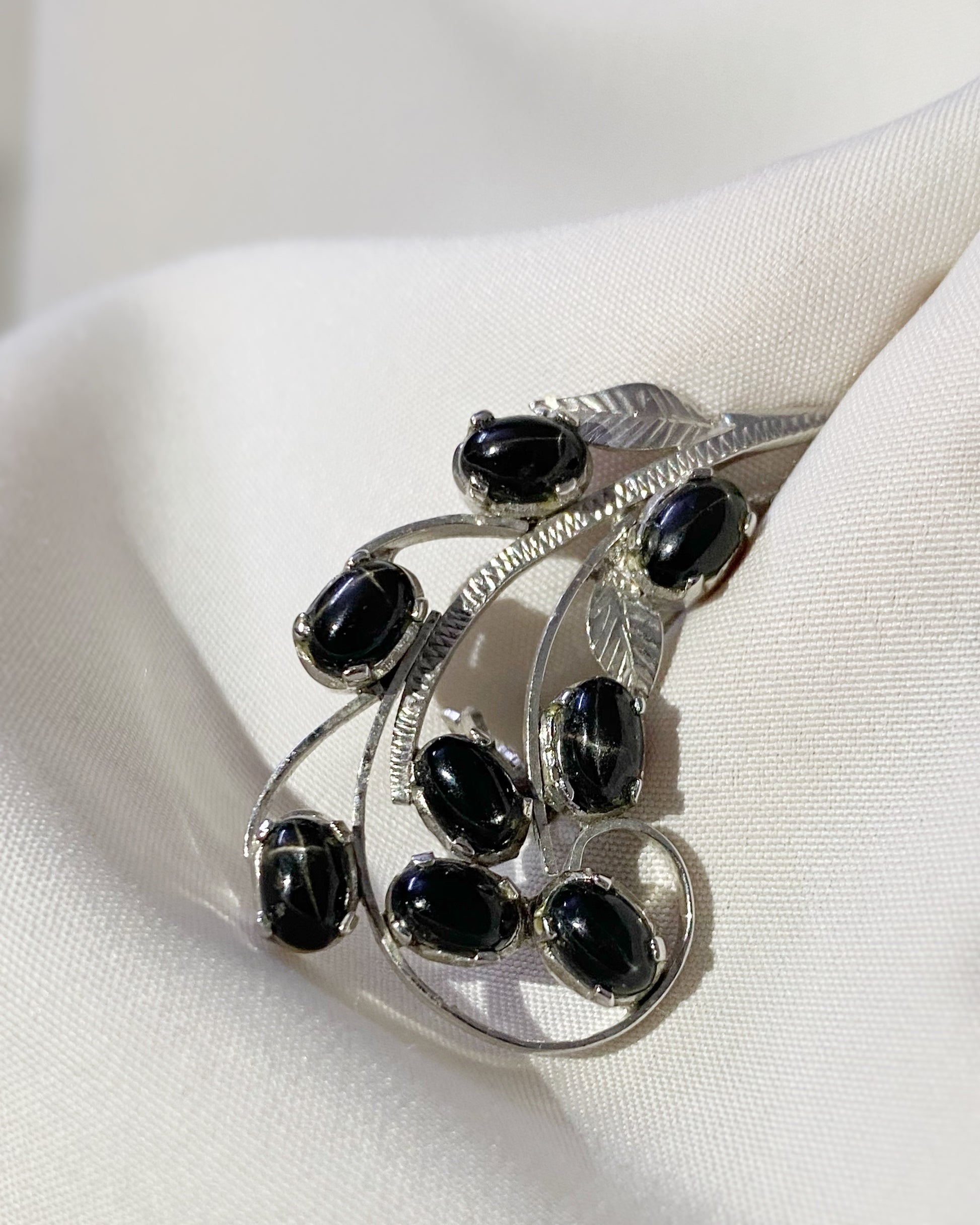 Black Star Cabochon Brooch Saree Pin Silver Moonlight Fine Jewelry